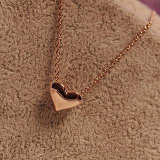 Sweet Style Heart Shape Pendant Golden Necklace