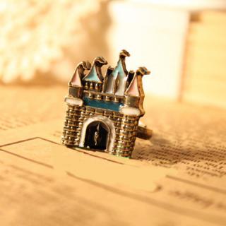 Retro Style Castle Shape Ring For Women
