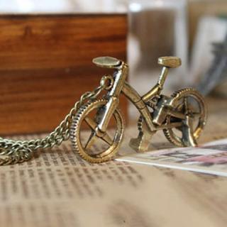 Stylish Retro Style Bicycle Shape Pendant Women's Sweater Chain