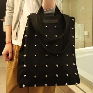 Casual Fashion Solid Color and Rivets Design Women's Tote 