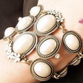 Korea Style and Elegant Flower and Pearl Embellished Bracelet For Women