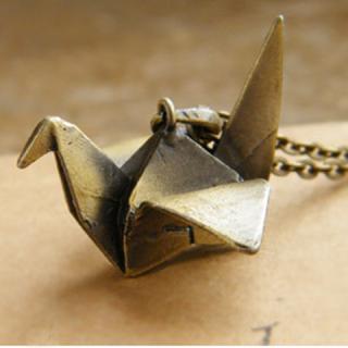 Sweet Retro Style Paper Crane Shape Embellished Women's Sweater Chain Necklace