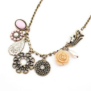 Exquisite Sweet Style Rhinestone Decorated Flower Pendant Alloy Women's Necklace