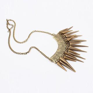 Punk Personalized Style Rivet Tassels Pendant Design Women's Necklace