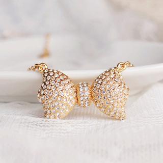 Sweet Style Rhinestoned Bowknot Pendant Women's Necklace