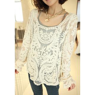 Sweet Openwork Embroidery Pattern Loose Fit Long Sleeve Women's Lace Blouse 