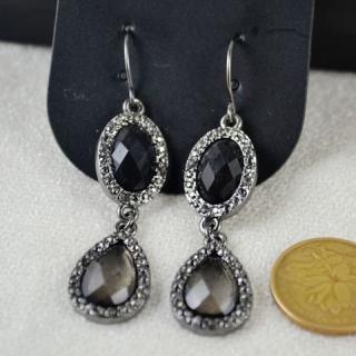 Pair of Sparking Rhinestoned Waterdrop Women's Earrings