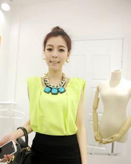 Plus Size Scoop Neck Sleeveless Women's Chiffon Blouse